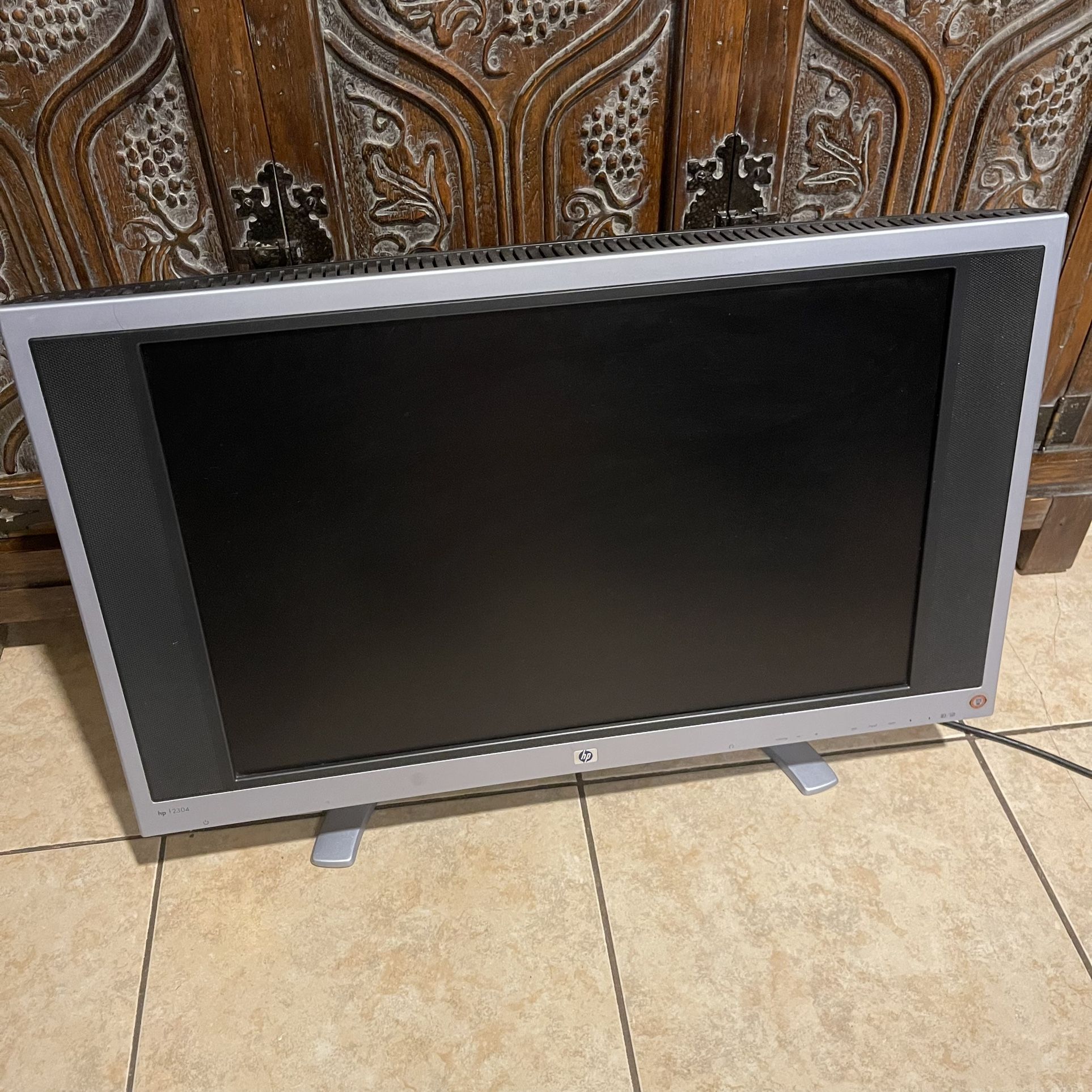 23” HP Computer Monitor