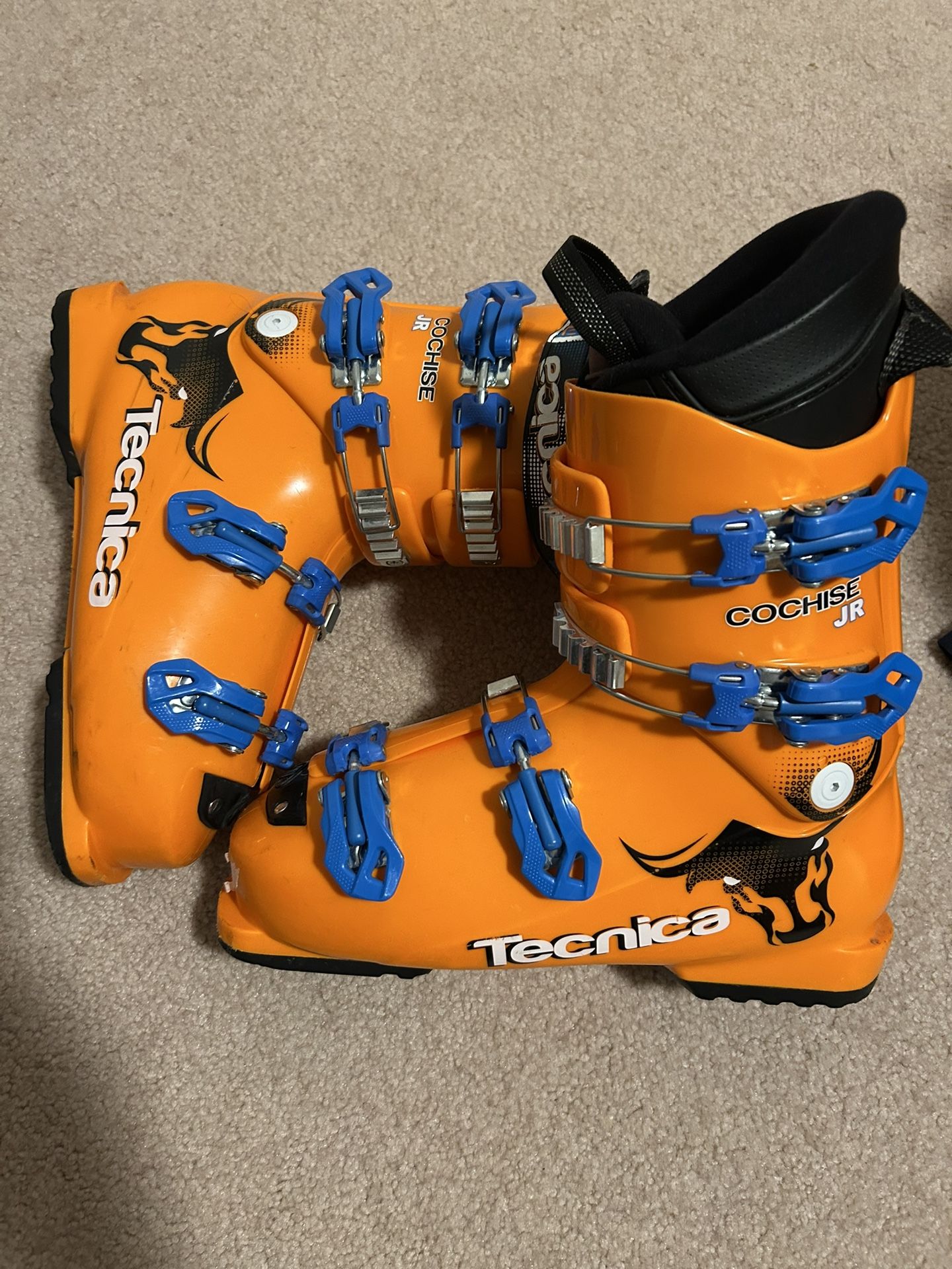 Tecnica Ski Boots - 26.5 