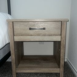 Nightstand 