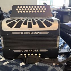 Hohner Compadre Accrodion