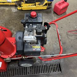 21’’ Troybilt Snowblower