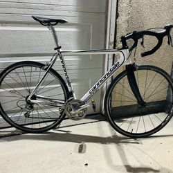 Full Carbon Cannondale road Bike