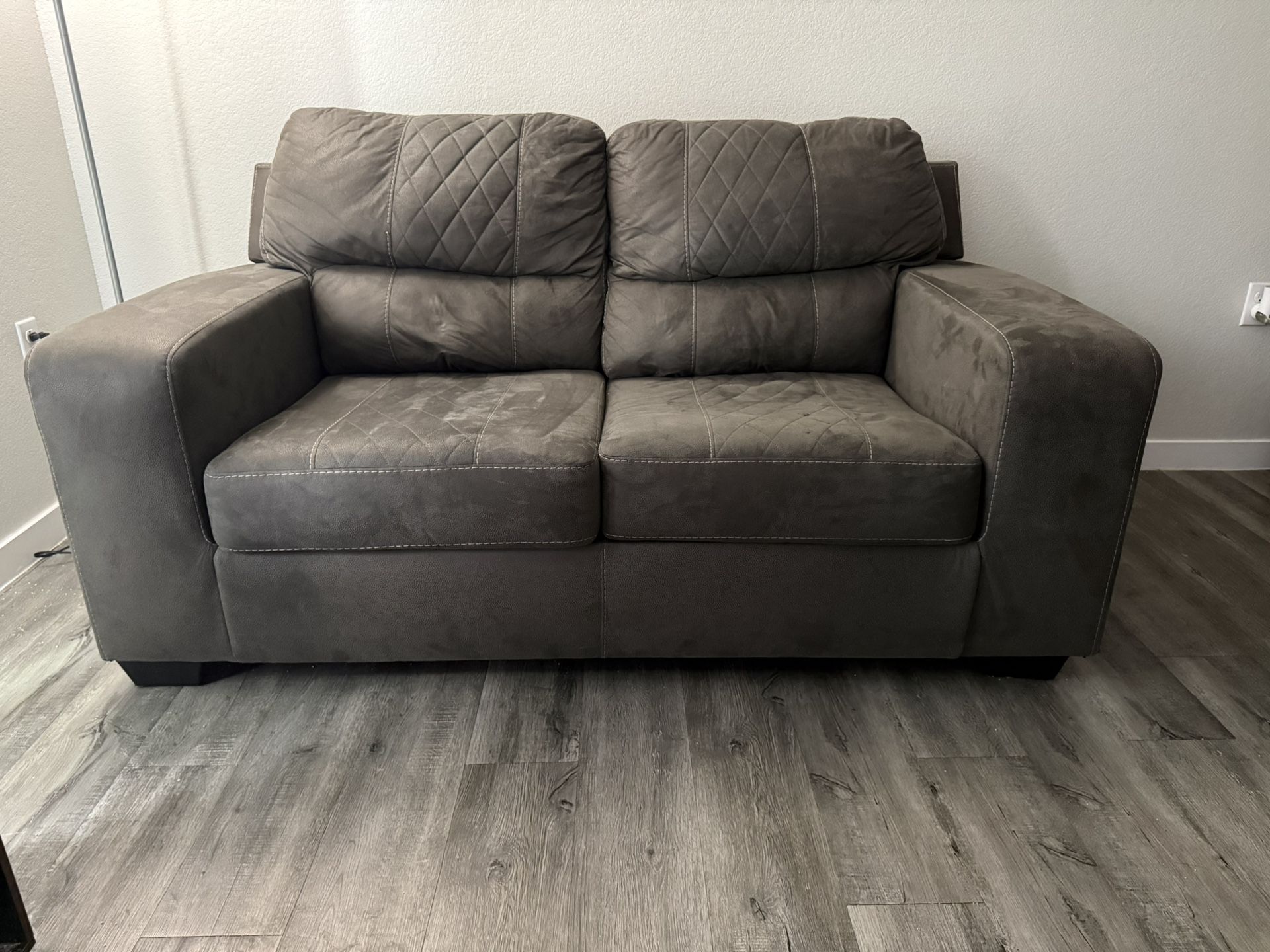 COUCH FOR SALE