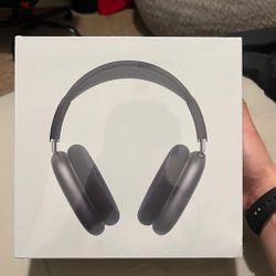 Apple AirPods Max, Space Gray Brand New