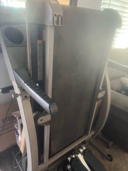 Pro Form 520 Treadmill