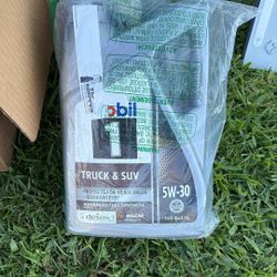 Mobil 1 Truck & SUV Full Synthetic Motor Oil 5W-30 5qt