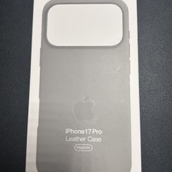 Apple iPhone 17 Pro Leather Magsafe Case Grey