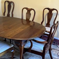 6 Piece Table Set With 2 Leaves 