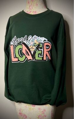 Golden sweat shirt $25 brand new