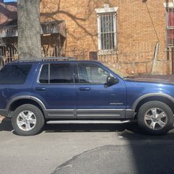 YEAR 2005 Ford Explorer