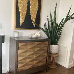 Living Spaces Dresser / cabinet / tv Stand 