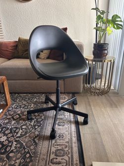 IKEA Loberget / Black Modern Office Chair with Wheels
