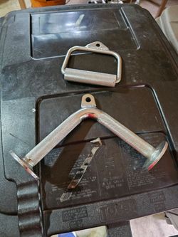 Tricep & D handle lat pulldown machine attachments