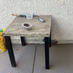 Two Outdoor Square Table 