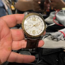 Beautiful Guess Watch