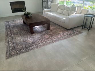 Area Rug / Extra Large
