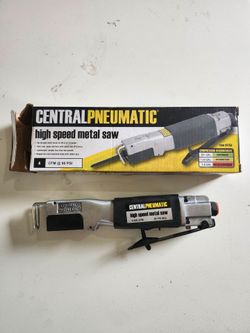 Central Pneumatic 91753 High Speed Air Body Saw 9000 SPM 90 PSI w/ Original Box