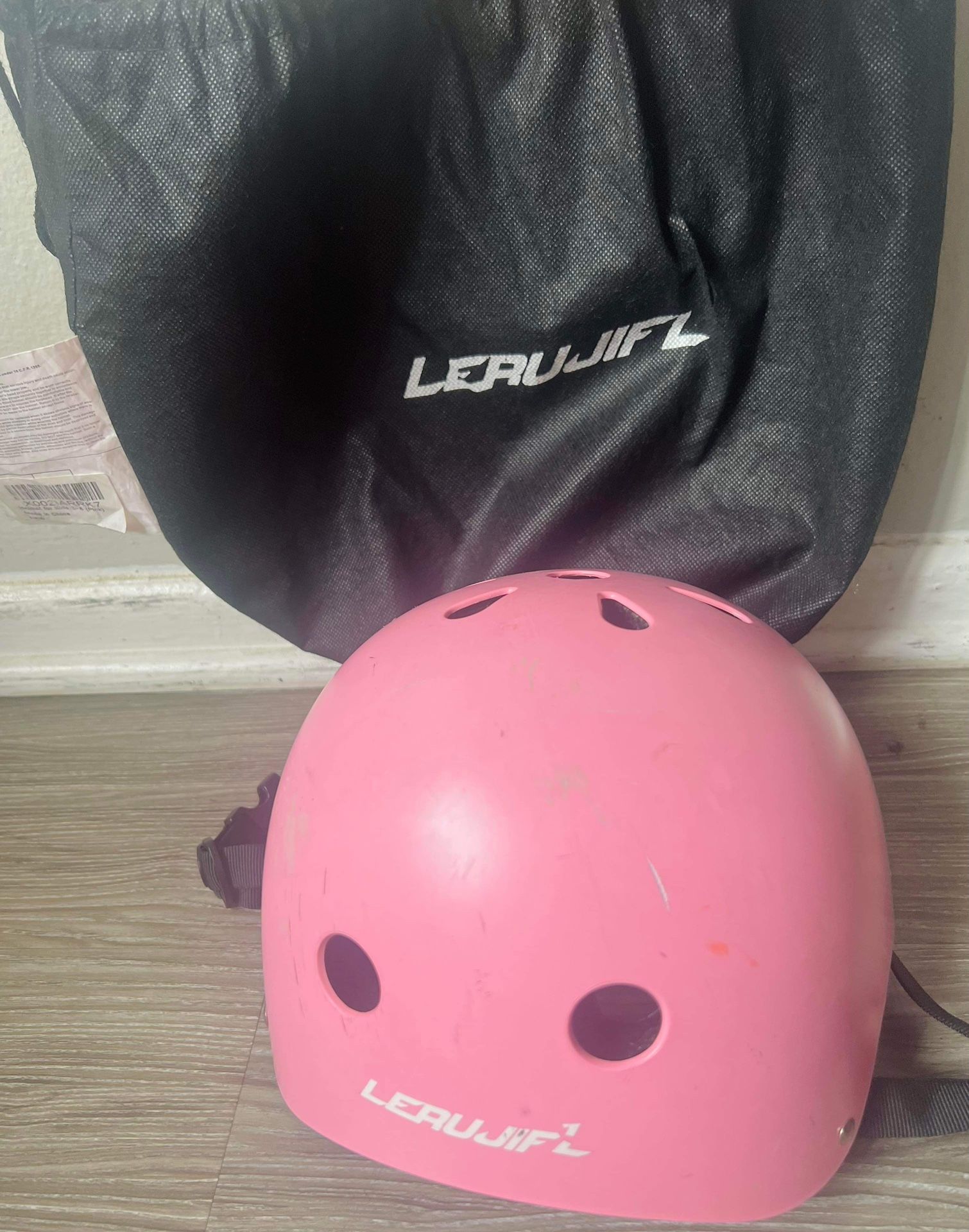 Lerujifl sales