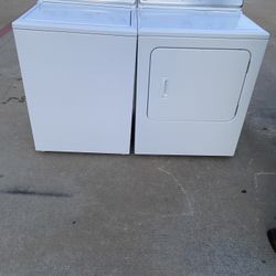 Great  Maytag Washer And Dryer Eléctric Large Capacity 