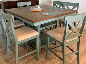 Dining set