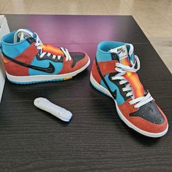Woman's/MENS  NIKE SD DUNK HI DECON QS