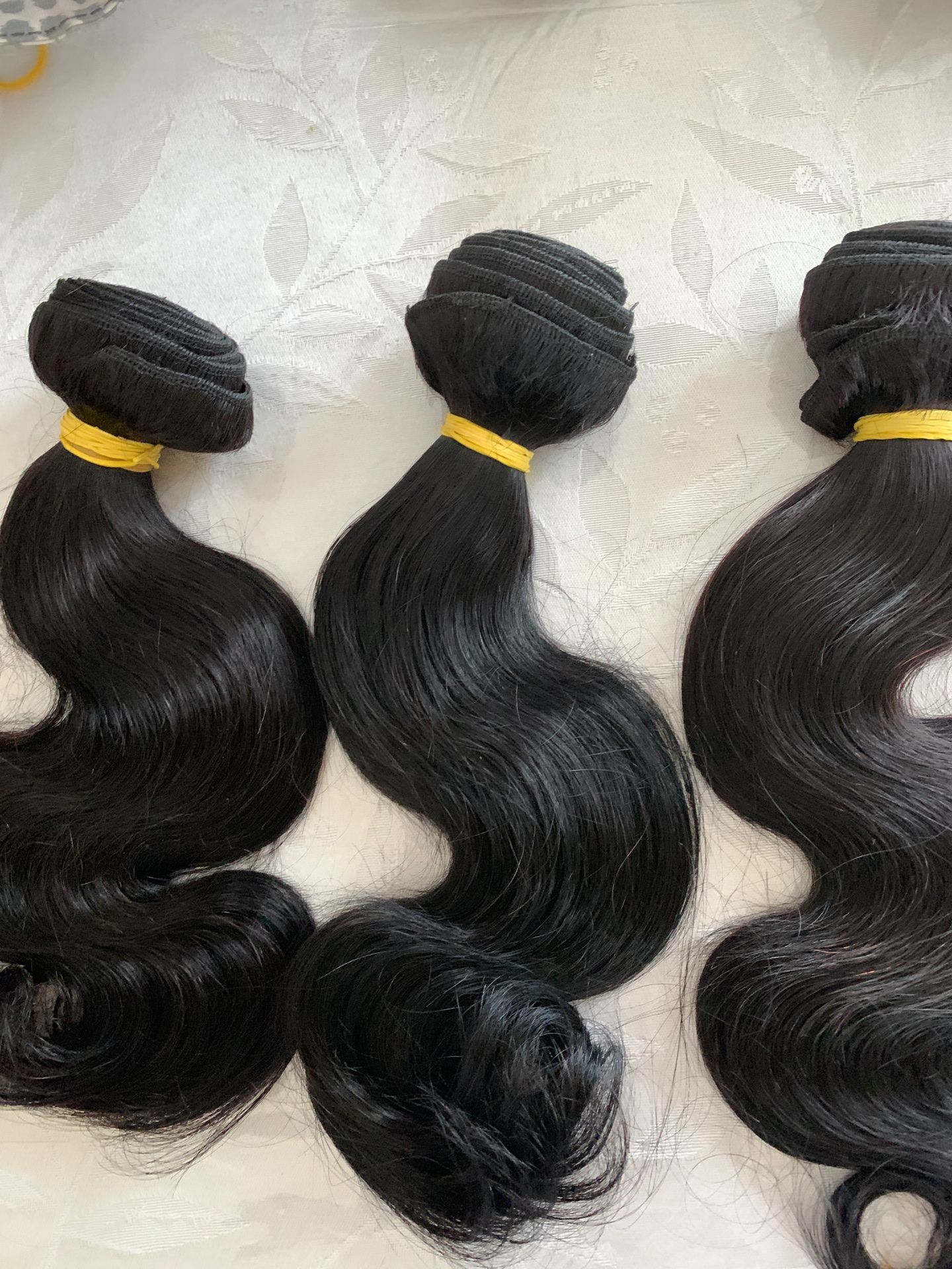 Body wave with closure