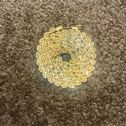 14 Karat Gold Necklace