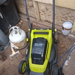 RYOBI 40V HP BRUSHLESS LAWNMOWER 