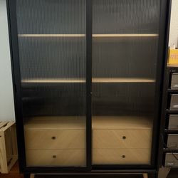 LIVING SPACES SLIDING DOORS CABINET