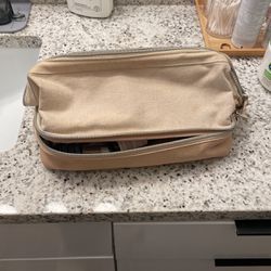 Beis Travel Toiletries bag