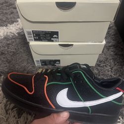 Bronx girls skate Nike dunk sbs sizes 7 & 8 $160 ea