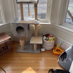 Cat tree