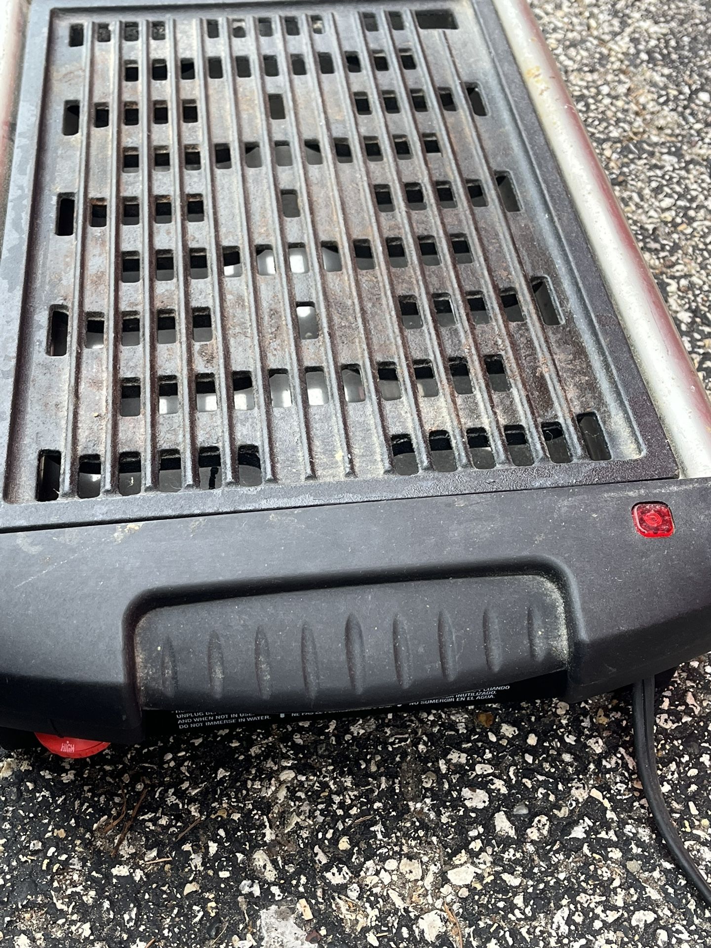 DeLONGHI Indoor Barbecue Grill BQ-20