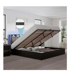 King Size Mattress/Bed Frame 