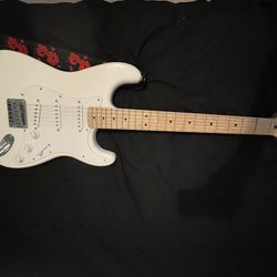 Squier Sonic Stratocaster HT Electric Guitar - Arctic White