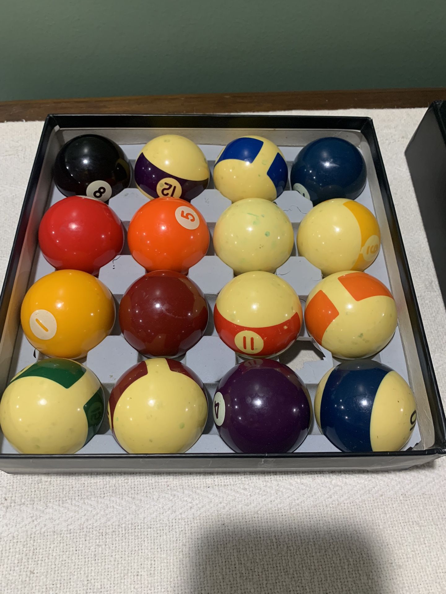 Billiards/ Pool Ball Set