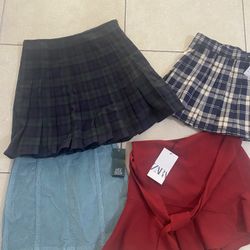 Teens Skirts Size S:/ 32