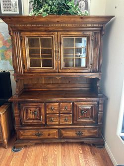 Vintage Two-piece China hutch