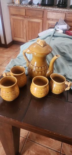Vintage mushroom teapot set