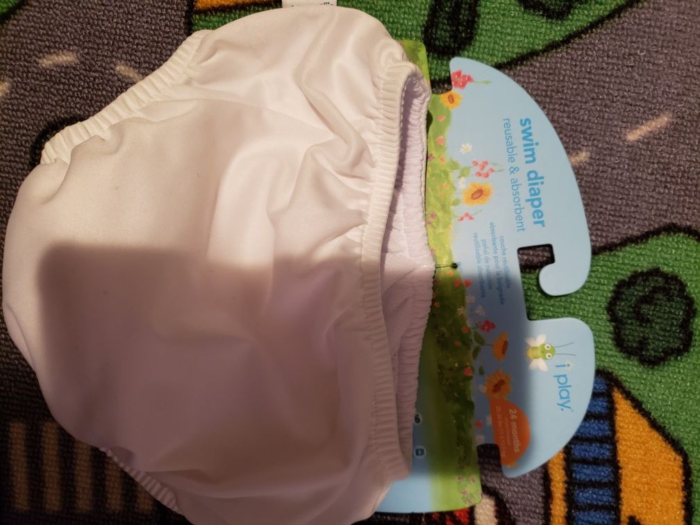 REUSABLE SWIM DIAPER