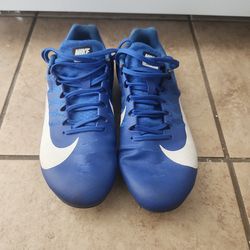 Nine zoom Rival sprint cleat w spikes women size 8.5