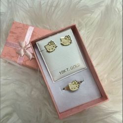 Hello Kitty Ring &&’ Earring Set 