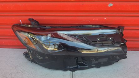 Toyota Camry Right Side Headlight 2025-2026