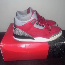 Jordan 3 Retro SE Size 10.5 