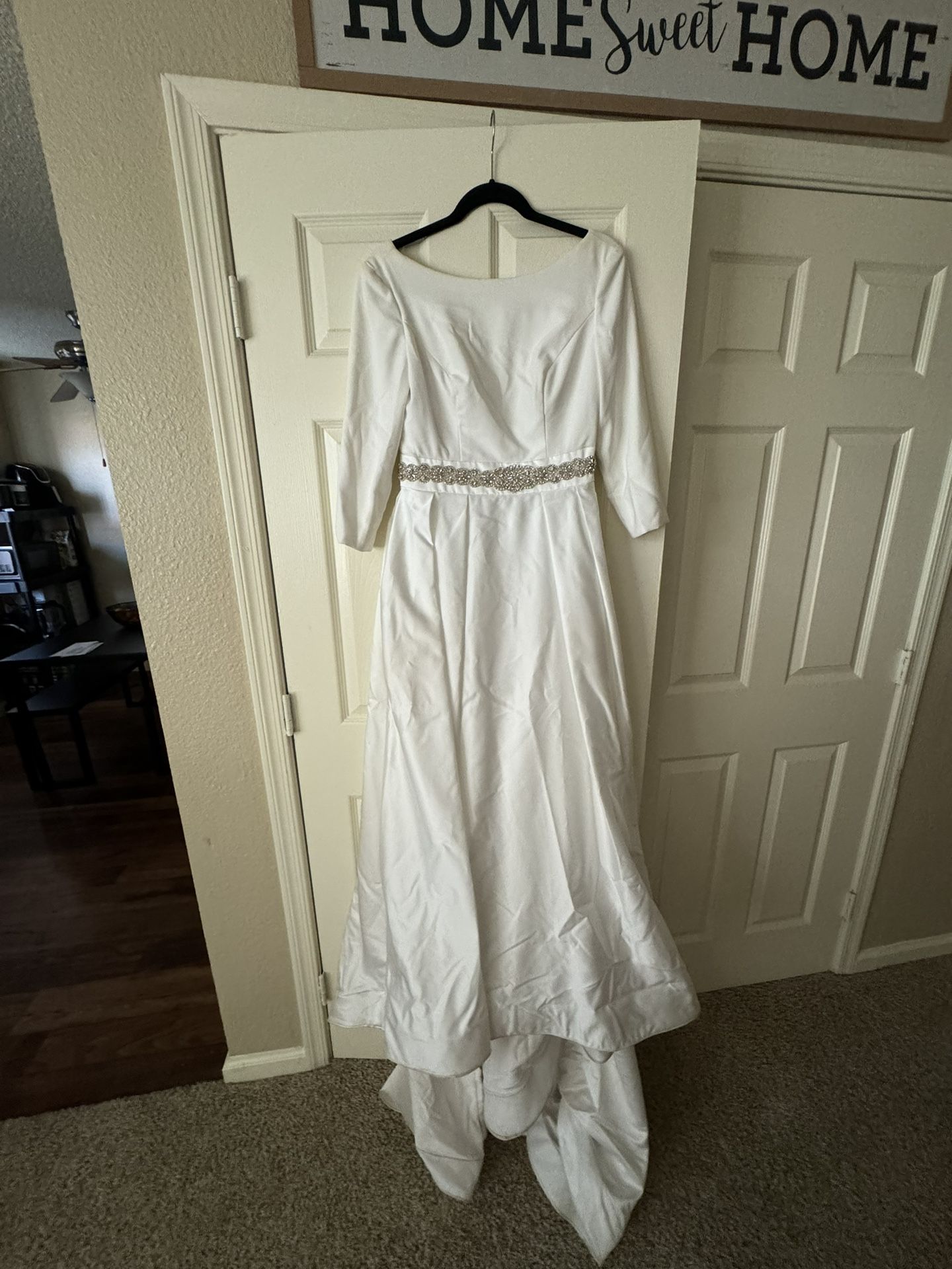 Simple Modern Wedding Dress