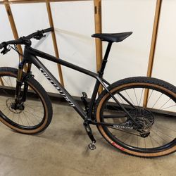 2025 Specialized Epic Hardtail