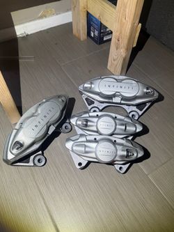 Infiniti big brake