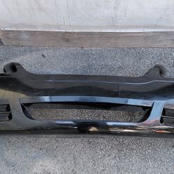 2005-2007 Chrysler Town&Country Front Bumper Used
