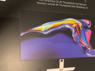 Monitor central 4K Thunderbolt Dell UltraSharp 32