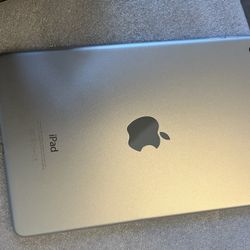 IPAD MINI 4,WIFI,128gb ,silver